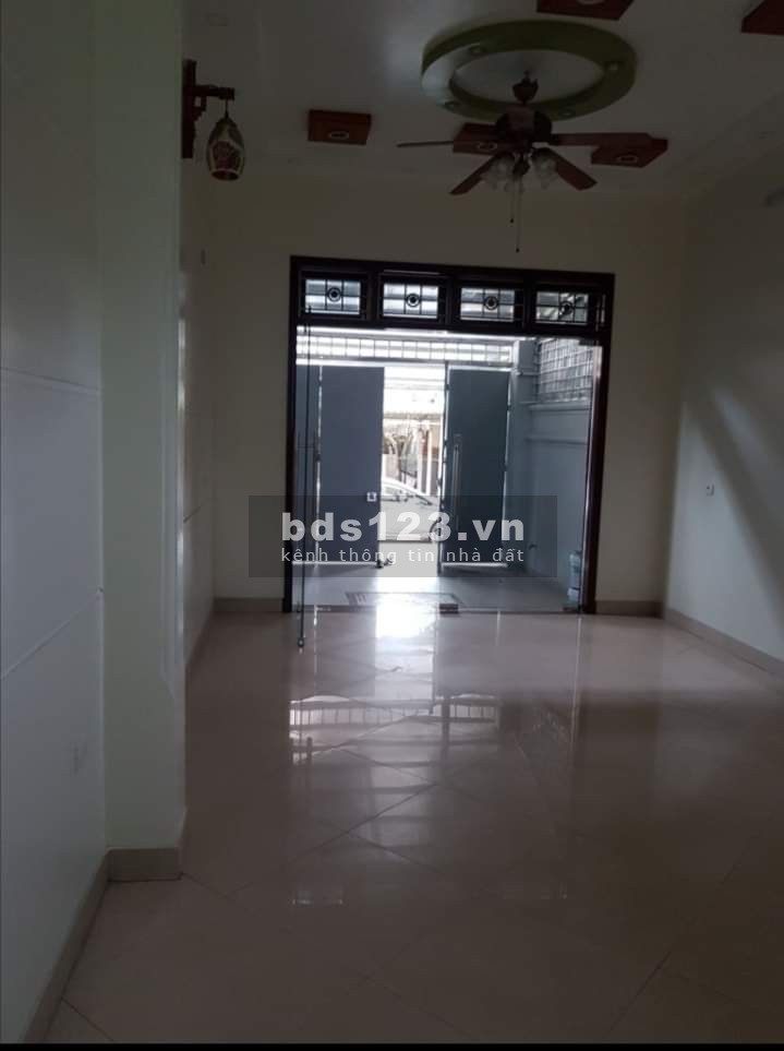 Đông Anh, 94mX4.5MT, Mặt phố giá rẻ. Nhà còn mới. Đầu tư. Giá 4.7 tỷ.