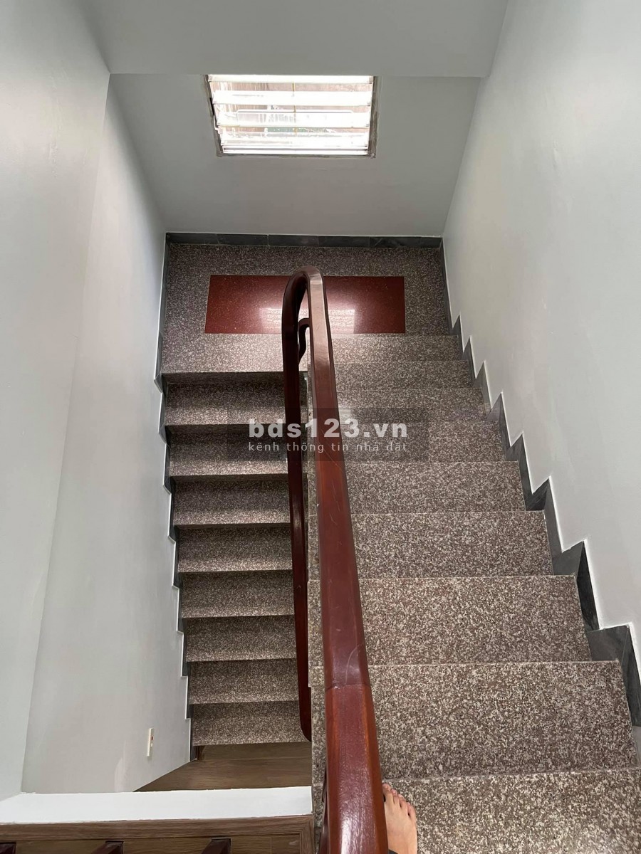 Cực hót bán nhà Khương Đình mới đẹp về ở luôn chủ tặng nội thất dt 50m2 giá 3.75 tỷ