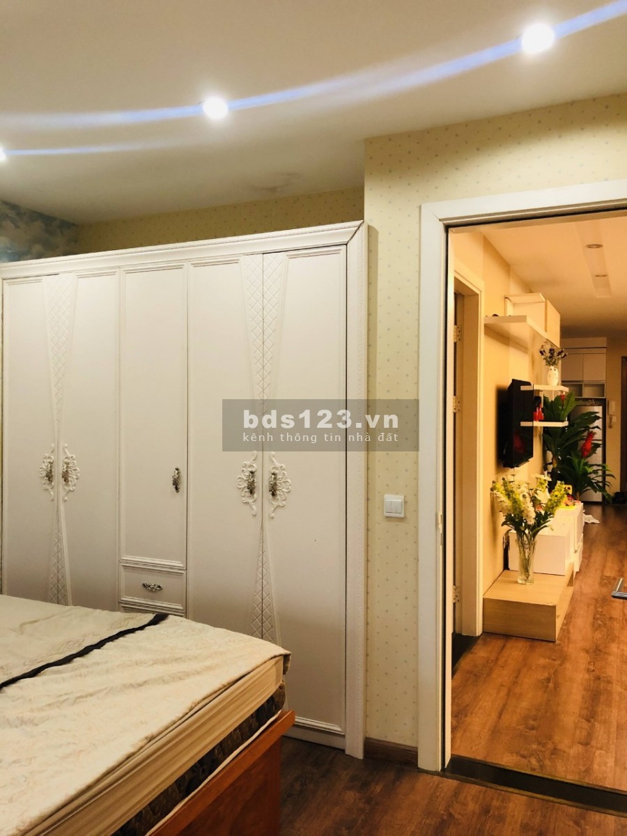 Vợ chồng em cho thuê căn hộ HD Mon, 2pn, đủ đồ, vào luôn. 10tr/tháng. Liên hệ : 0969679541
