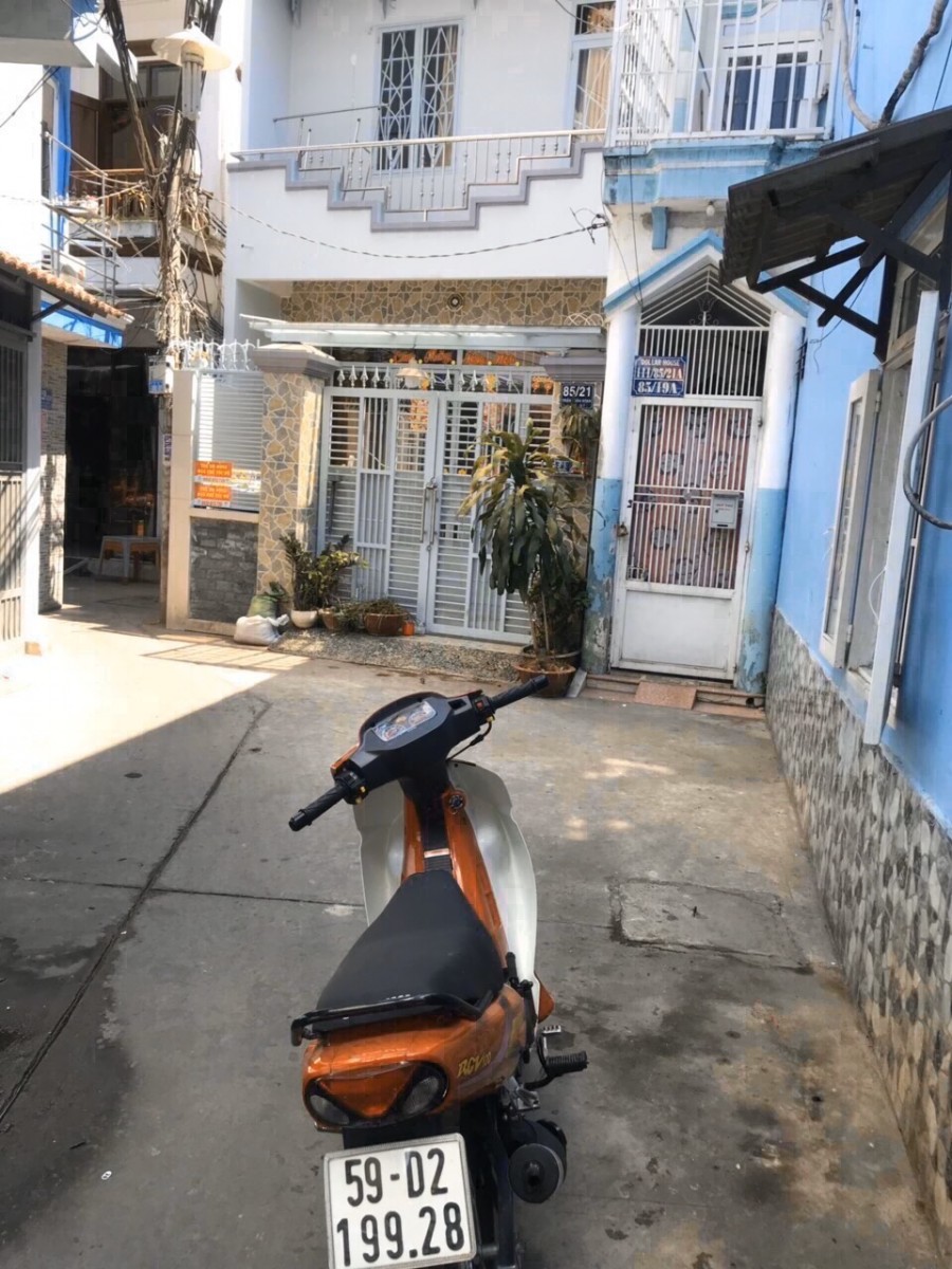 Nhà 1 lầu sổ hồng cầm tay đường nhánh cầu Tân Thuận, Trần Xuân Soạn Quận 7 giá 5,3 tỷ