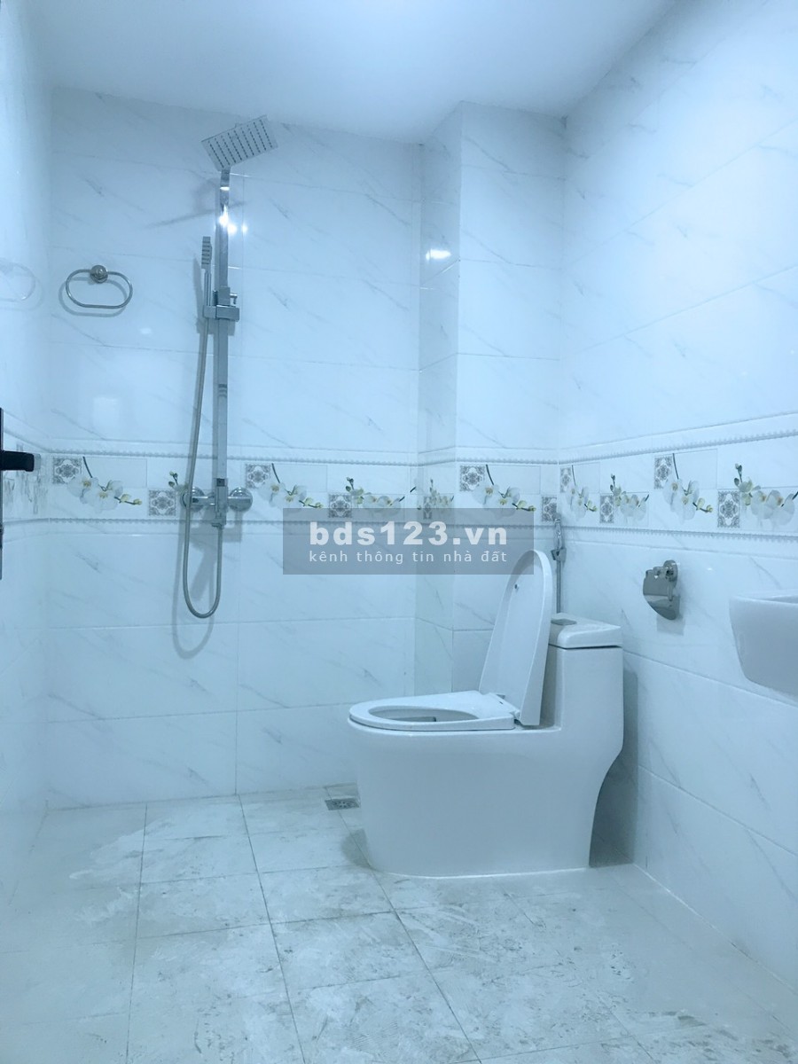 Cần tiền trả ngân hàng, bán gấp nhà Xuân Đỉnh, Bắc Từ Liêm giấy phép xây dựng đầy đủ