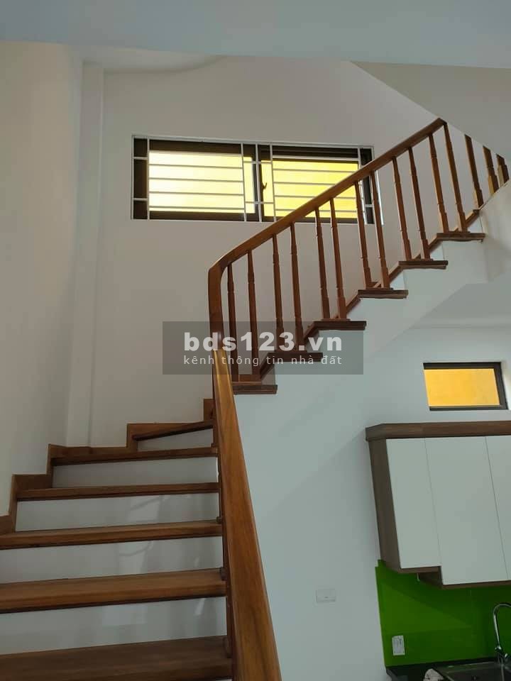 Nhà nguyên căn diện tích 61m2, 4 thoáng khu vực sầm uất hơn mặt phố bán nhà Xuân Đỉnh