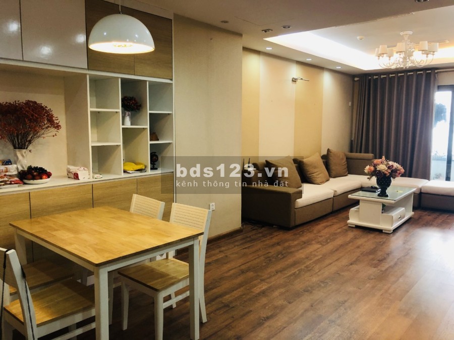 Vợ chồng em cho thuê căn hộ HD Mon, 2pn, đủ đồ, vào luôn. 10tr/tháng. Liên hệ : 0969679541