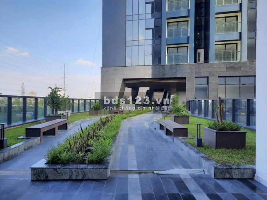 Bán căn hộ 3 ngủ tầng 31 của dự án Sunshine City với thiết kế hợp lý và view cho tất cả các phòng