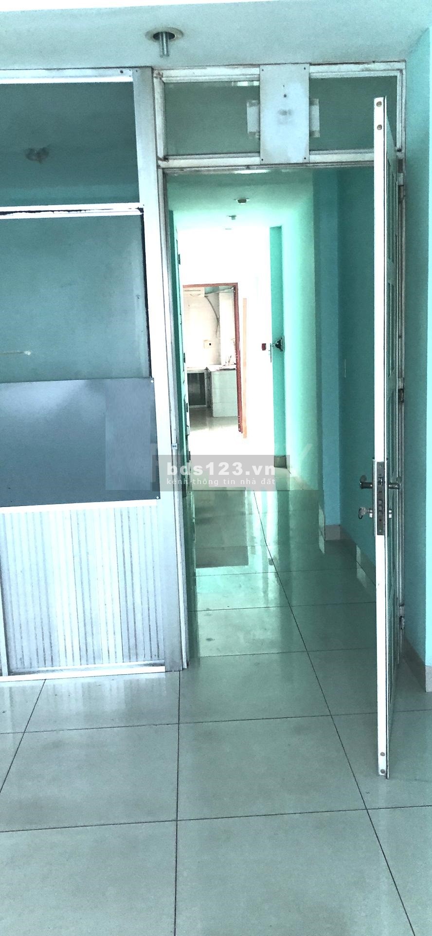 Chính chủ cho thuê mặt tiền kinh doanh 6 tầng đúc, có thang máy, 18 phòng, giá chỉ 50tr/tháng