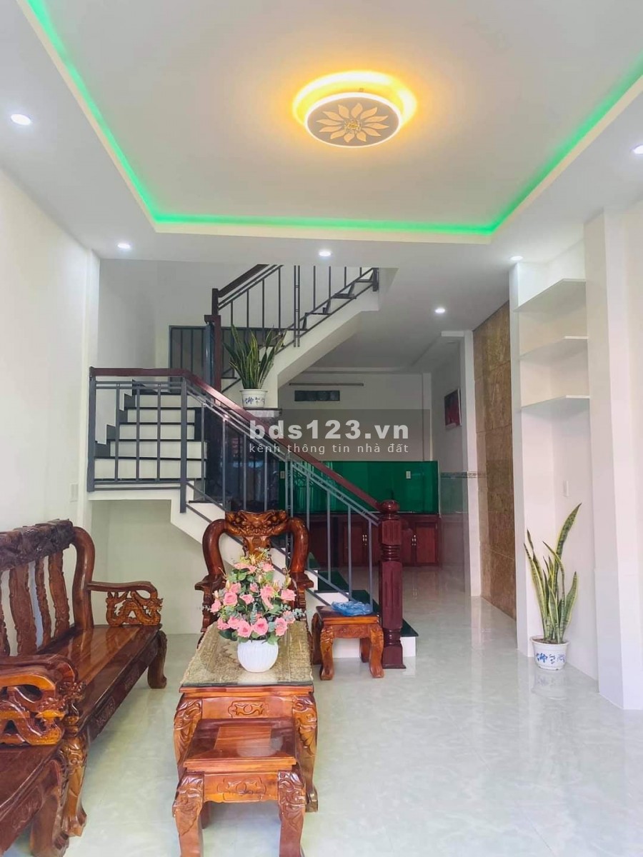Bán nhà Trần Đại Nghĩa, diện tích sử dụng 40m2, giá nhỉnh 3 tỷ liên hệ 0367004822