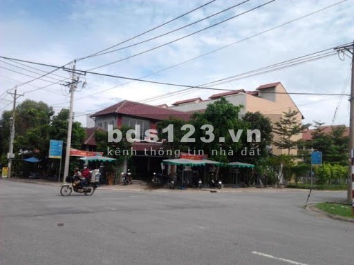 Diện tích 75m2 sổ hồng riêng ngay Đại Học Việt Đức mặt tiền Quốc Lộ 13 KD buôn bán sầm uất