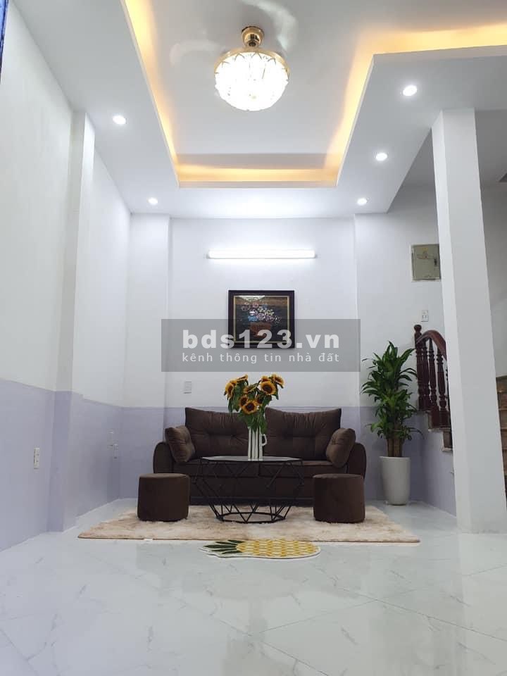 Bán nhà nguyên căn chính chủ Giải Phóng giá rẻ ngõ nông, dtsd 38.1m2, giá bán 2.2 tỷ