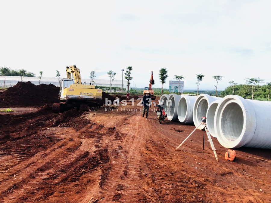 Đất mặt tiền DT741, giá chỉ 4 triệu/m2, sổ hồng riêng bao giấy phép xây dựng, pháp lí chuẩn
