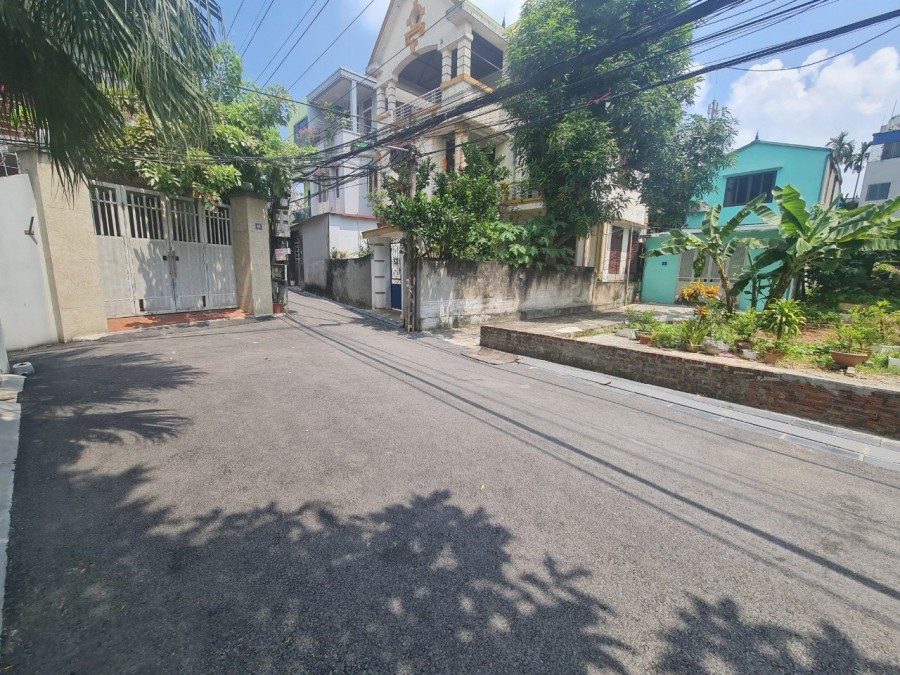 Chính chủ cần bán lô góc siêu đẹp đường siêu rộng tại tổ 16 Thị trấn Đông Anh, Hà Nôi.