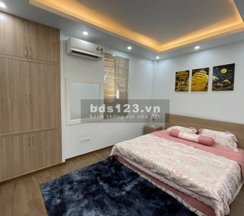 Bán nhà Phương Canh ô tô đỗ cửa tặng hết nội thất, dt 35m2, 5 tầng mt rộng, giá chỉ 3.05 tỷ