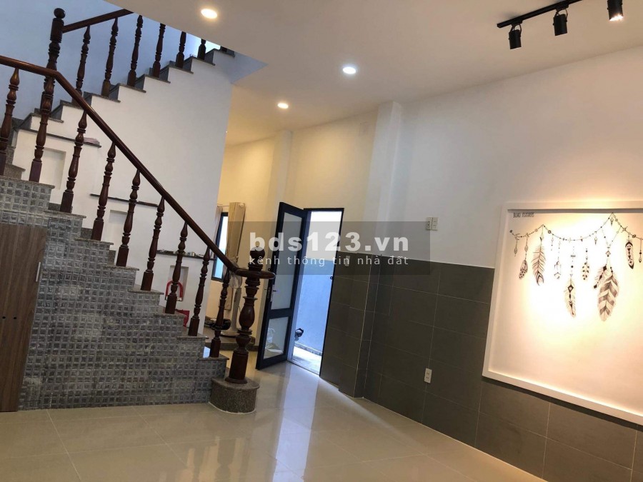 (Tân Bình)Bán nhà to đẹp, nguyên căn nở hậu, hẻm xe hơi Nguyễn Sỹ Sách, dtsd 150m2, 10 tỷ