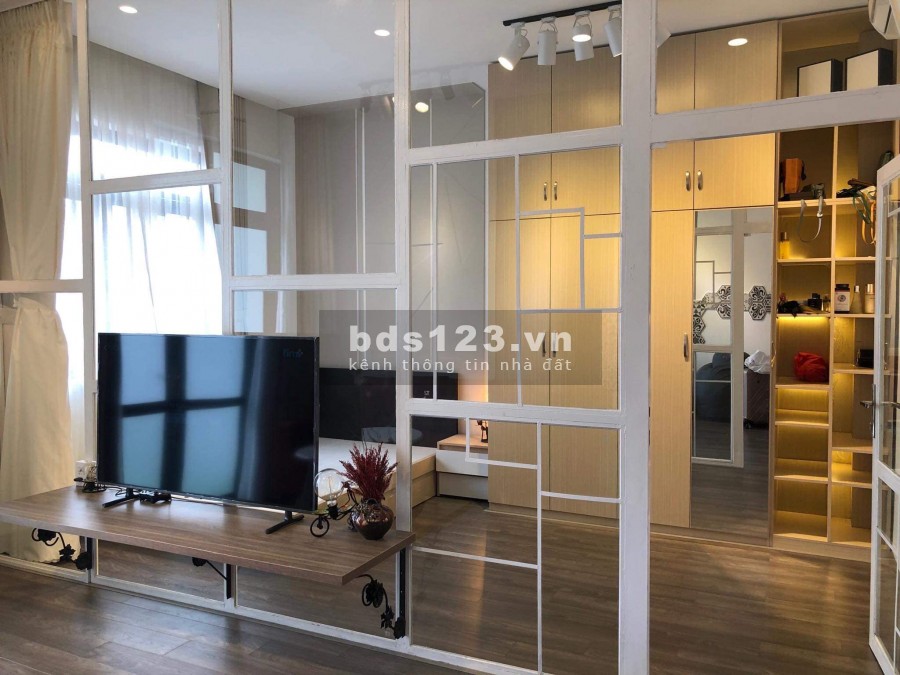 (Tân Bình)Bán nhà to đẹp, nguyên căn nở hậu, hẻm xe hơi Nguyễn Sỹ Sách, dtsd 150m2, 10 tỷ