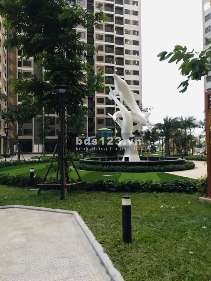 Bán gấp cắt lỗ căn hộ 2 phòng ngủ, 2 wc giá chỉ 1.8 tỷ, sang tên sổ đỏ tại Vinhomes Ocean Park