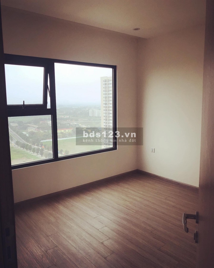 Bán gấp cắt lỗ căn hộ 2 phòng ngủ, 2 wc giá chỉ 1.8 tỷ, sang tên sổ đỏ tại Vinhomes Ocean Park