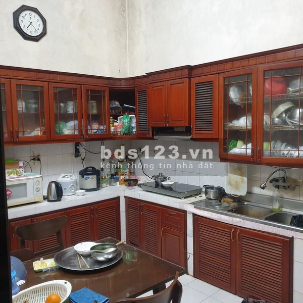 Bán nhà phố Hoàng Như Tiếp, mặt ngõ ô tô thông, diện tích sử dụng 76m2, giá bán 6.2 tỷ