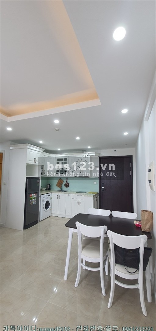 Chính chủ cần cho thuê căn 1,5N full nội thất chung cư Vinhomes D'Capitale