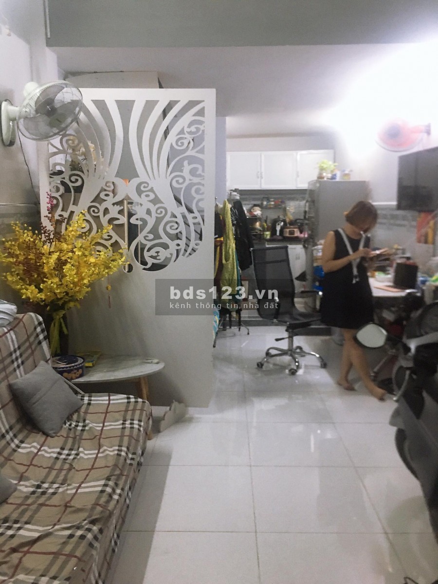 Nhà cho Gia Đình Nhỏ cạnh Pandora Trường Chinh giá bán 3,4 tỷ liên hệ 0865581627