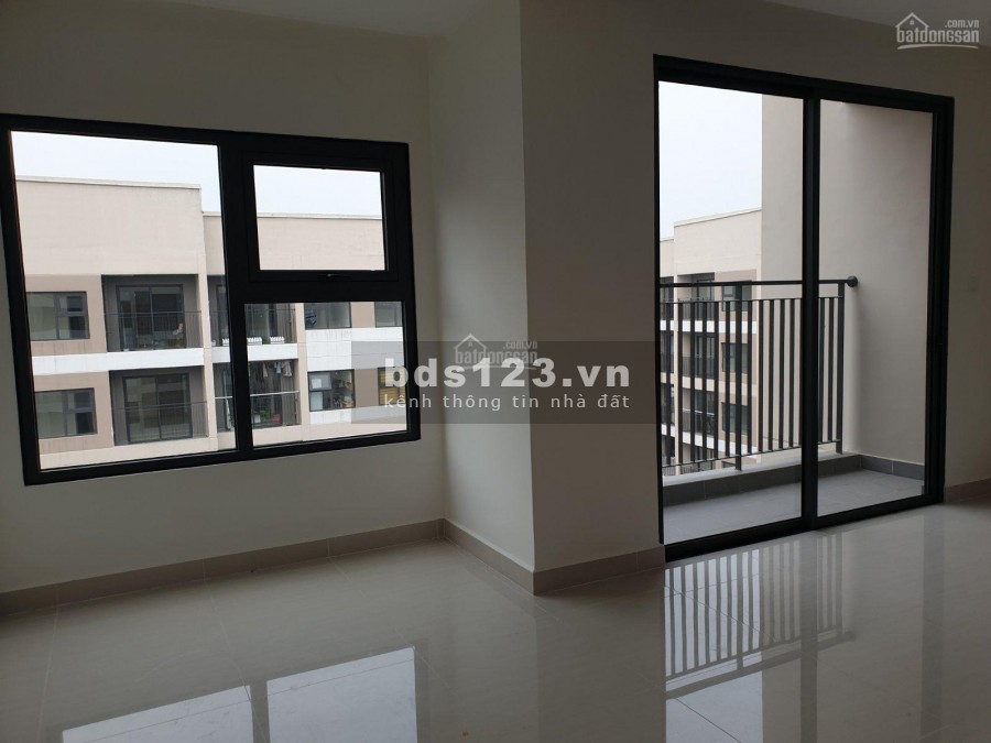 Bán gấp cắt lỗ căn hộ 2 phòng ngủ, 2 wc giá chỉ 1.8 tỷ, sang tên sổ đỏ tại Vinhomes Ocean Park