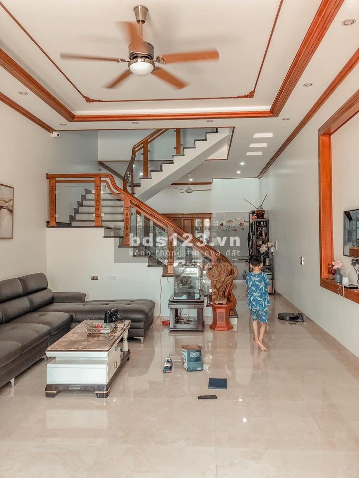 Bán nhà sổ đỏ phố Mai Anh Tuấn, Quận Đống Đa, kinh doanh, dtsd 47m2, 4 tầng, giá 4 tỷ 2