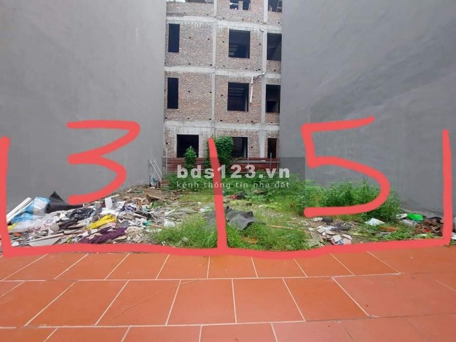 Bán đất dẹp Quận Long Biên chân Mipec ô tô đỗ cổng diện tích 40m2, giá bán 1.9 tỷ