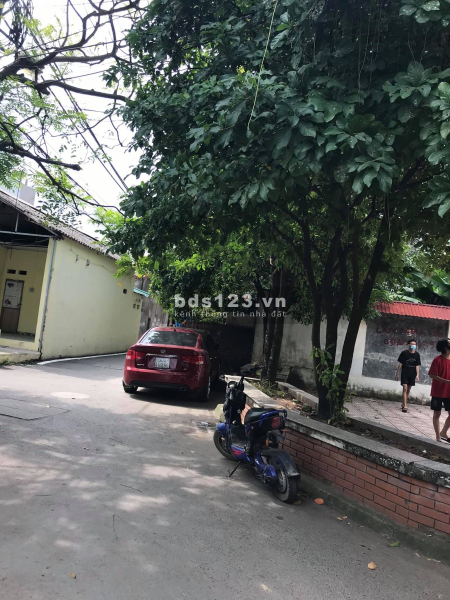 Nhà mới lô góc thang máy dt 40m2 6 tầng 5 tỷ Đàm Quang Trung Long Biên ô tô vào nhà