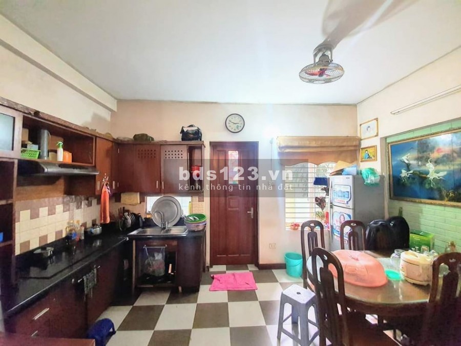 Bán nhà mặt phố Trường Chính, 2 mặt tiền ngay ngã tư kinh doanh đỉnh, sổ đỏ nét căng