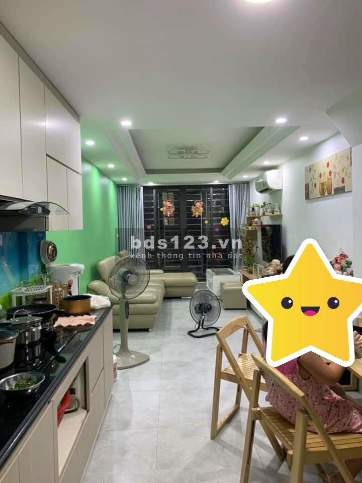 Bán nhà Yên Xá Tổng cục 5 diện tích 32m2 6 tầng ô tô đõ cửa, kinh doanh giá chỉ 4 tỷ