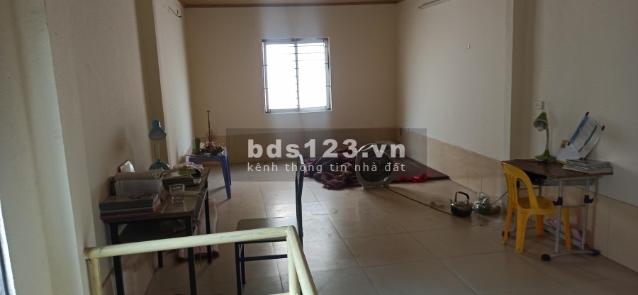 Bán Đất Tây Mỗ có nhà cấp 4 dt 50m2 ngõ taxi thông thoáng an ninh tốt dân trí cao