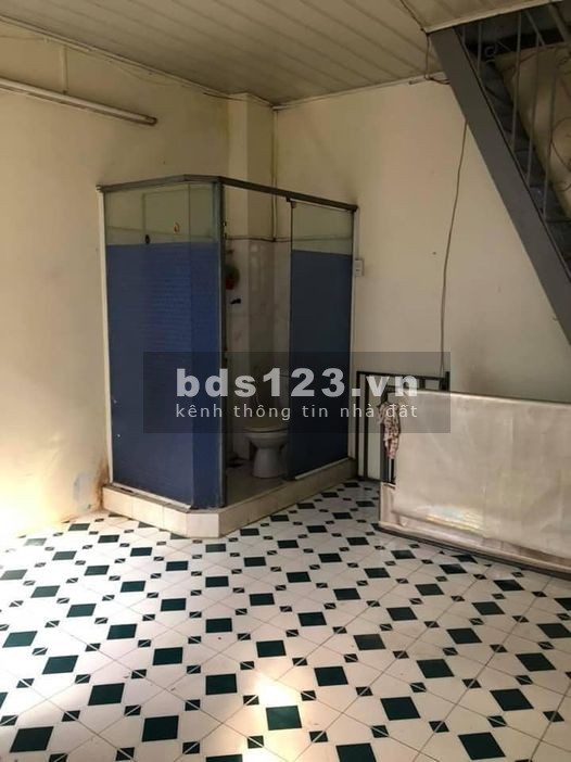 Bán nhà 20m2, 1 lầu, giá 2,7 tỷ đường Lạc Long Quân, Phường 8, Quận Tân Bình