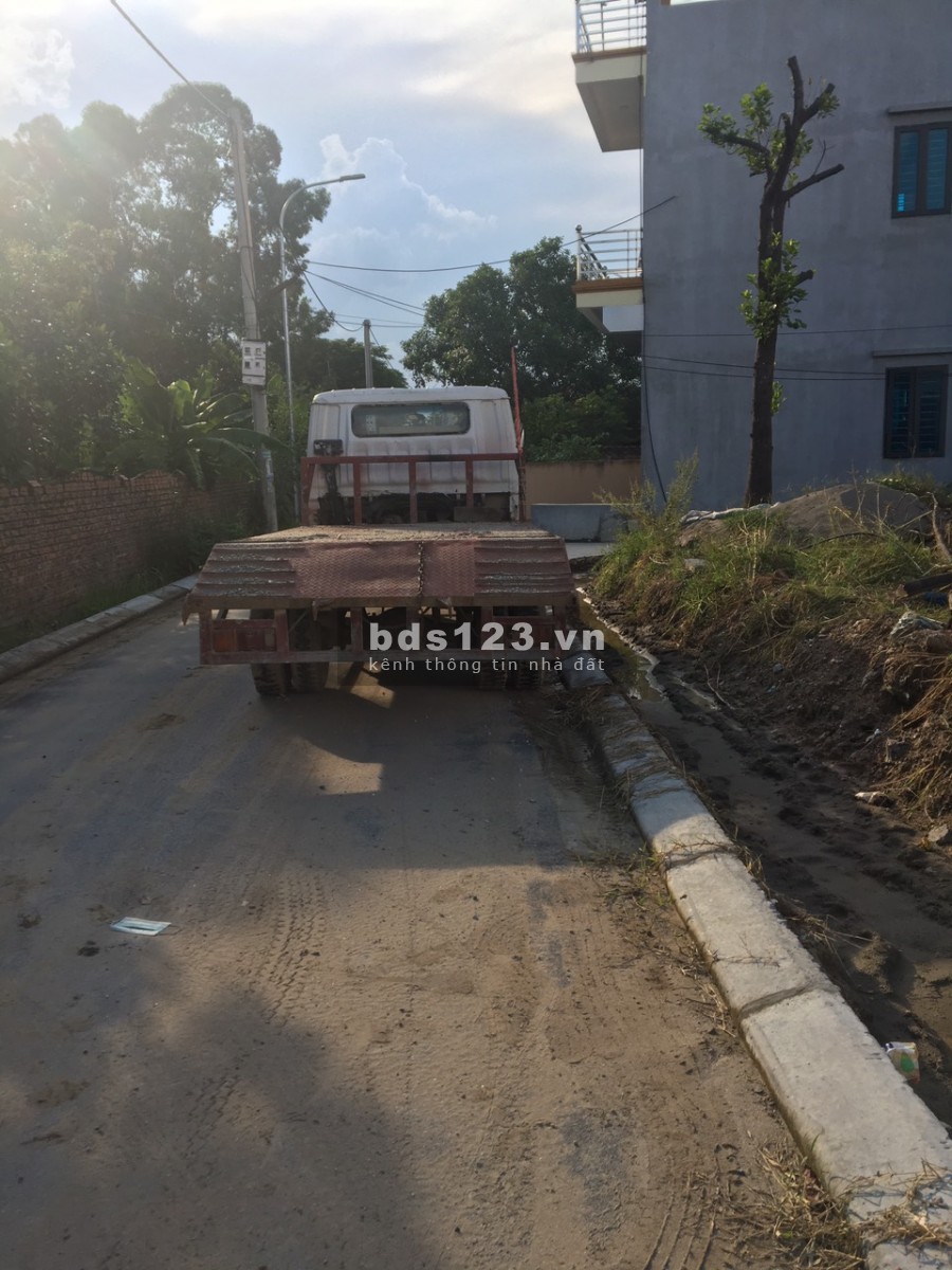 Chính chủ cần bán đất ở TTGia Bình, liên hệ xem đất 0977236326, sổ đỏ vuông đẹp sẵn giao dịch