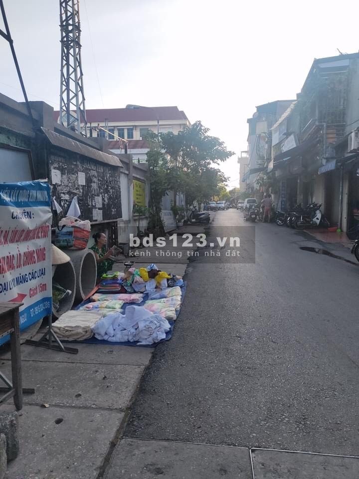 Bán nhà Quận Hai Bà Trưng rộng giá kịch sàn giá bán nhỉnh 4 tỷ liên hệ 0904183351
