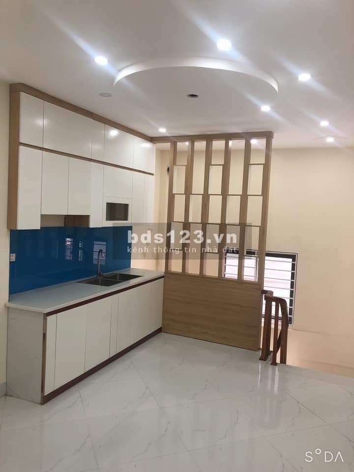 Bán nhà Đa Sĩ Quận Hà Đông, diện tích sử dụng 42m2, đúc kiên cố 5 tầng giá bán 4,9 tỷ