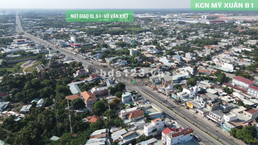 Lô đất diện tích 170m2 sổ riêng sát chợ Châu Pha, TT Phú Mỹ giá bán bao rẻ, đất bao đẹp