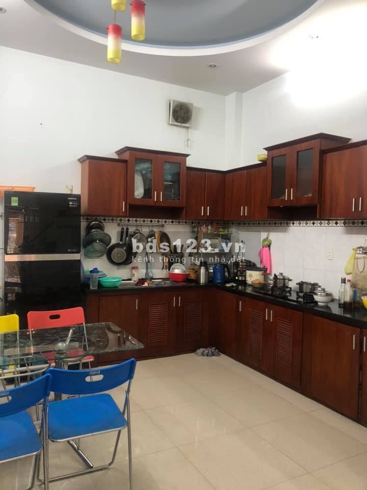 Nhà Đất Thành, Tân Bình, diện tích sử dụng 45m2, ngang 4m, giá bán nhanh 5 tỷ, lh 901218895