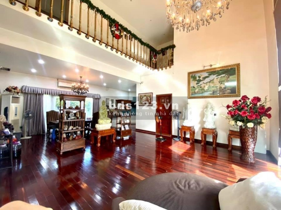 Nhà Minh Khai diện tích sử dụng 65m2, nhỉnh 5 tỷ, gần time City liên hệ 0367004822