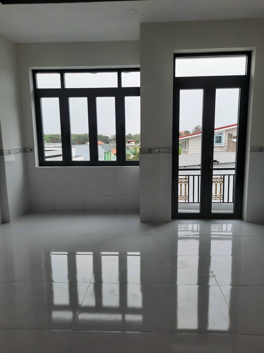 Bán nhà mặt tiền hẻm 1891 Lê Văn Lương 3 lầu 4 phòng ngủ giá 4,8 tỷ