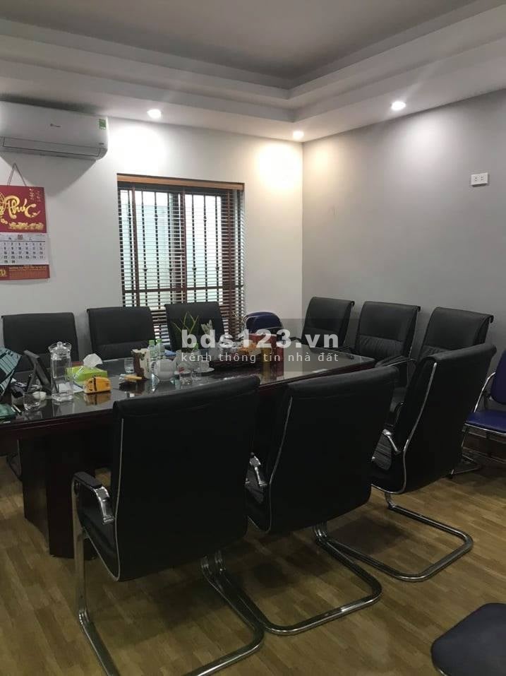 Bán nhà Văn Phú đường trục chính Kinh doanh thuận tiện diện tích sử dụng 80m2, giá 11 Tỷ hơn