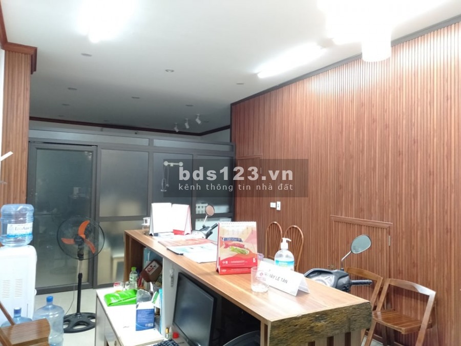 Bán nhà Văn Phú đường trục chính Kinh doanh thuận tiện diện tích sử dụng 80m2, giá 11 Tỷ hơn