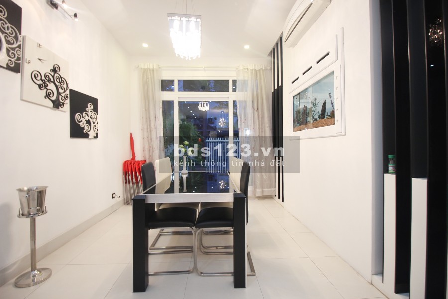 Cho thuê biệt thự Ciputra diện tích sử dụng 150m2, 4 phòng ngủ, full nội thất cao cấp, ở ngay