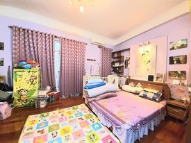 Nhà mặt Hồ tây siêu rẻ đẹp, mặt tiền 7m, diện tích sử dụng 80m2, đúc kiên cố 6 tầng, giá 12,5 tỷ