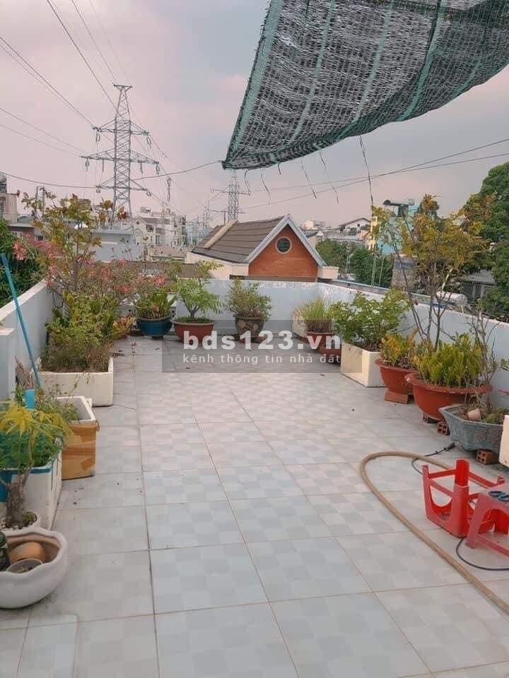 Bán nhà hẻm xe hơi có sân đổ ô tô diện tích khủng Thích Quảng Đức, P.5, Phú Nhuận, 68m2, chỉ 5.95 tỷ
