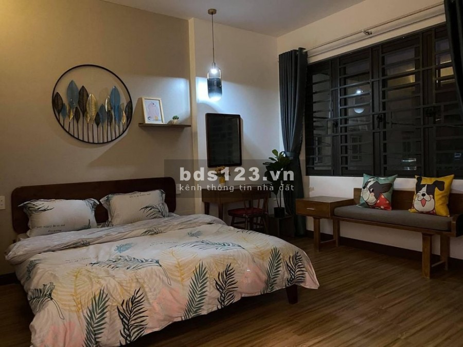 Bán nhà nguyên căn đẹp phố Thái Hà giá chỉ 6.89 tỷ, có nhà biệt thự 5 tầng, dtsd 65m2, ngõ ô tô