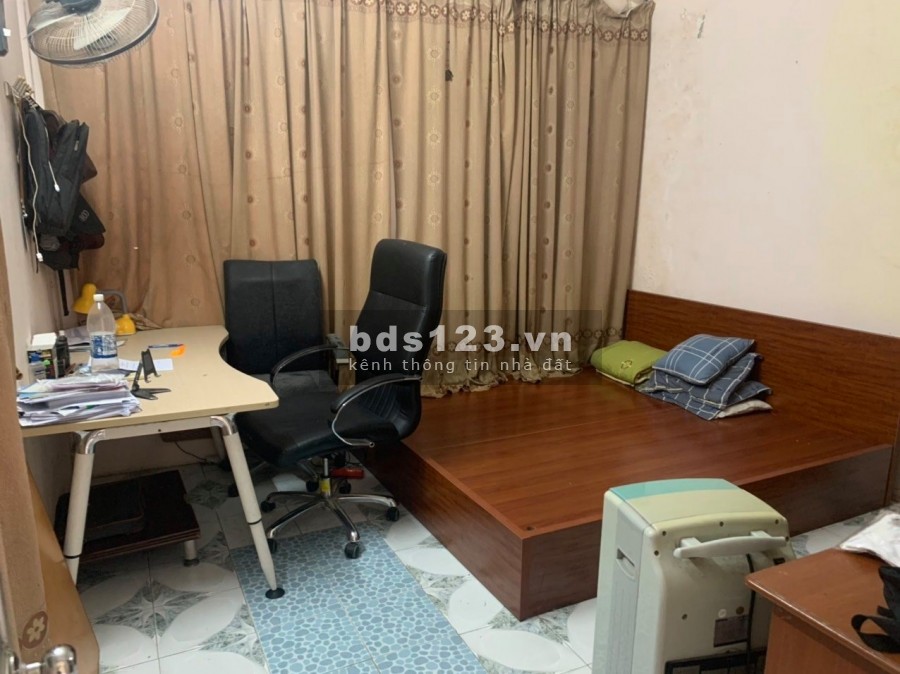 Bán nhà nguyên căn giá rẻ ngõ Yên Hoà Cầu Giấy dtsd 39m2, mt 4m, giá 3.15 tỷ, lh 0975513371.