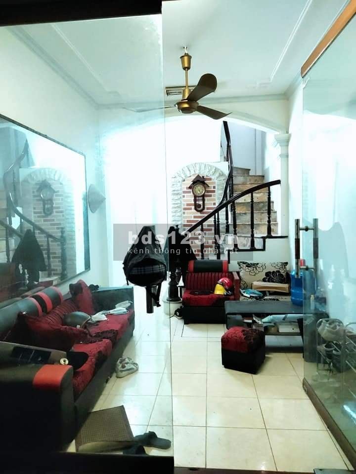 Bán nhà chính chủ Khương Trung 57m2 giá 5.4 tỷ mua 1 được 2 vừa ở vừa cho thuê.