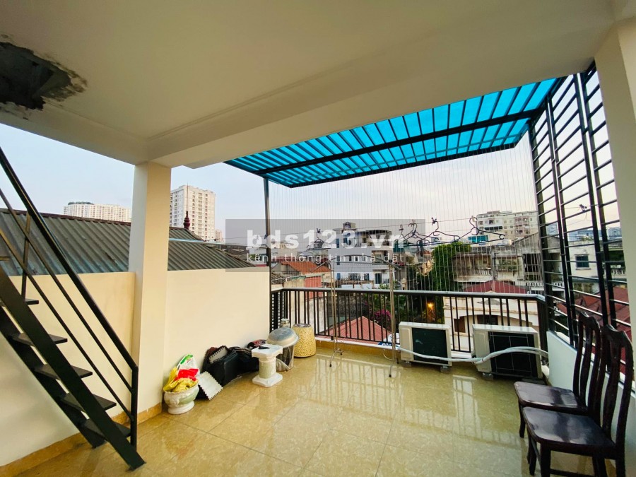 Nhà siêu đẹp Phố Nguyễn Ngọc Vũ 6 tầng mặt tiền thoáng 6,5 tỷ , e Hưng O568494444