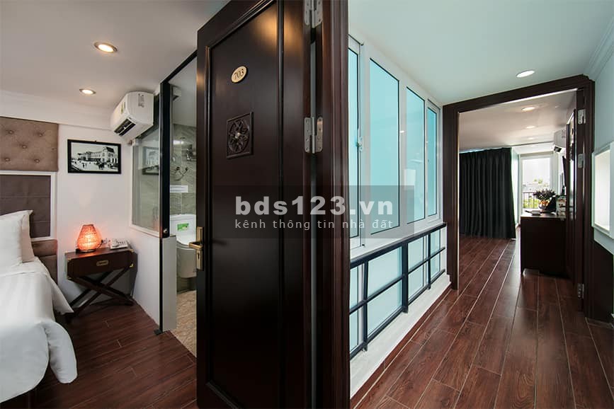 Khách Sạn Phố Cổ Hàng Gà vỉa hè dtsd 115m2 9 tầng 23 phòng mặt tiền 4.5m2, giá 92 Tỷ