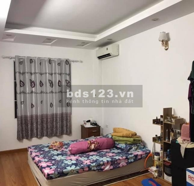Nhỉnh 3 tỷ có nhà kho bạc nhà nước – đối diện ngân hàng MB Cát Linh ở ngay
