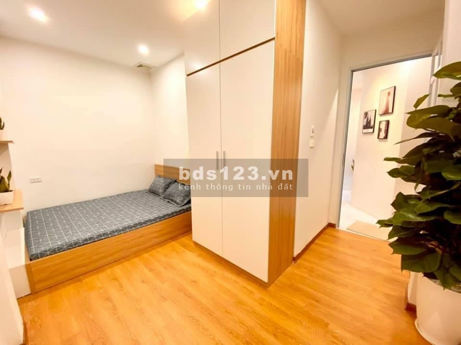 Nhà siêu đẹp, giá siêu rẻ, Đường Láng, Lô Góc diện tích 38m2, 5 tầng, giá 3,8 tỷ