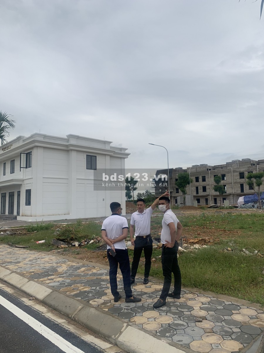 ️Bán nhanh 15 lô đất nền giá F0 siêu đầu tư vị trí hot Tx. Thái Hòa liên hệ 0975637763